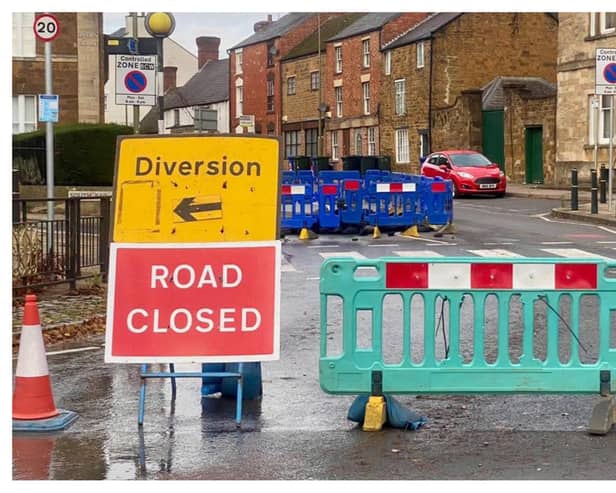 West Bar Street in Banbury has been closed while Thames Water carry out repairs to a water leak. (Banburyshire Info)