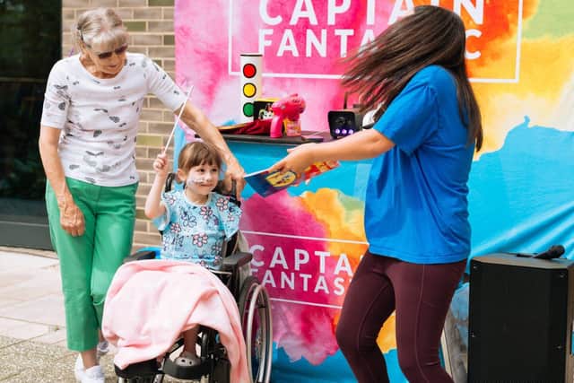 Children enjoying the performance at Ronald McDonald House, Oxford