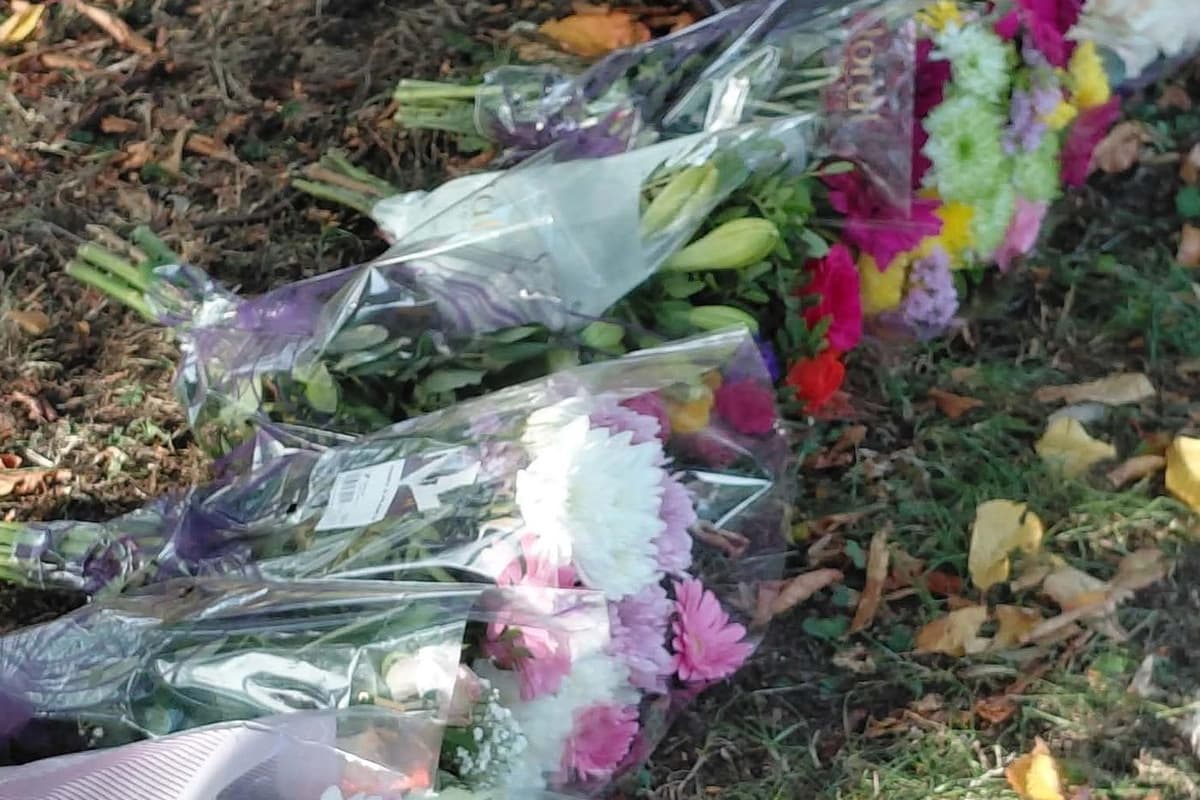 Three from Banbury in custody after young woman, aged 18 dies in crash