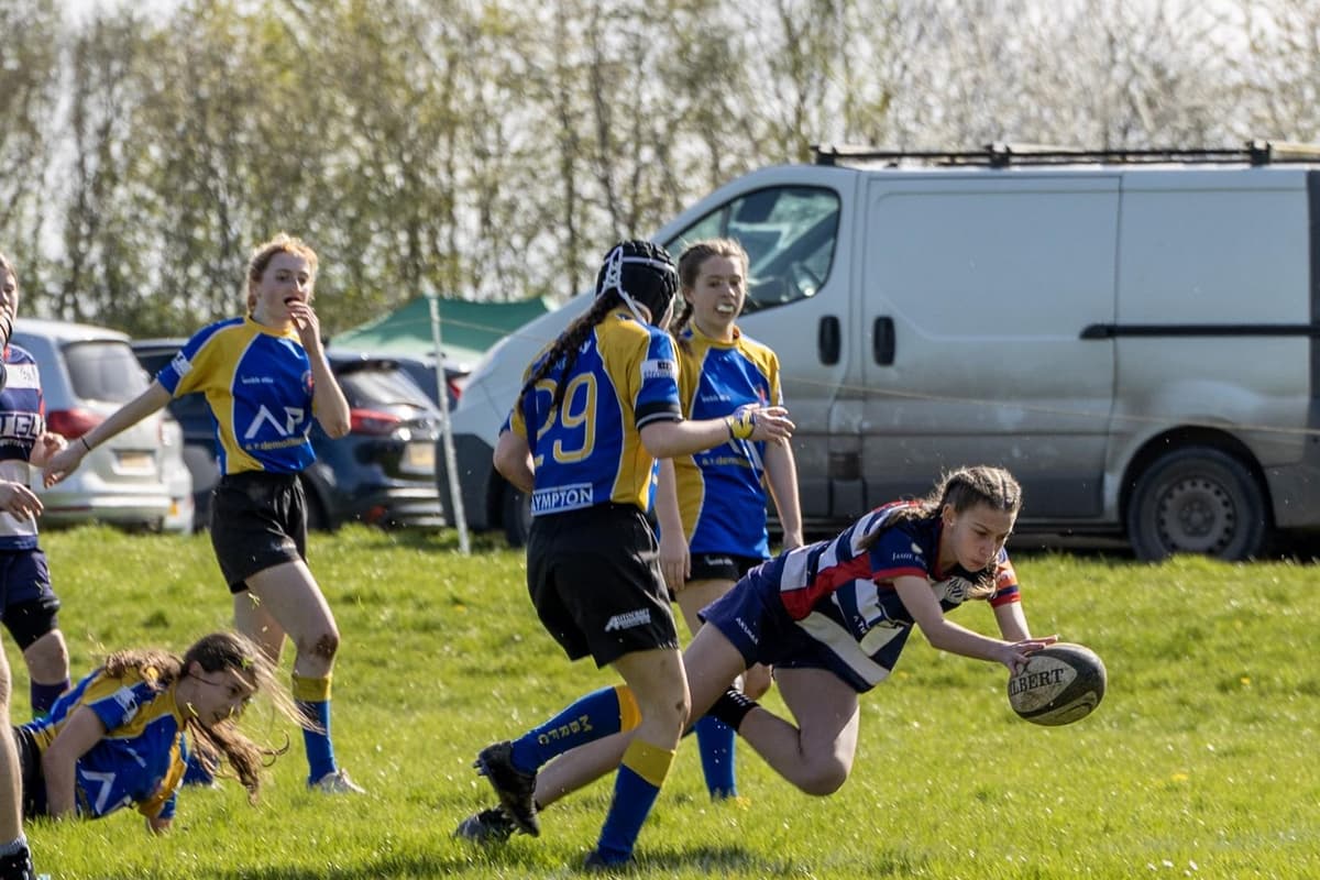 Banbury Rufc In Pictures: Banbury Rugby Club hosts first-ever girls' rugby festival ...
