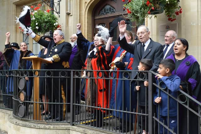 Sir Tony Baldry, Victoria Prentis MP and local dignitaries join in three cheers for King Charles III