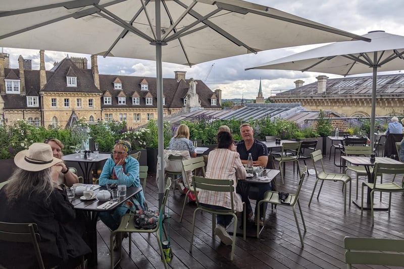 Eat inside or out at the rooftop terrace restaurant at the Ashmolean. There is also a cafe on the ground floor