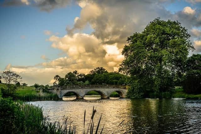 A campaign has been launched to save the iconic 250-year-old bridge spanning the lake in front of the historic Compton Verney art gallery in Warwickshire