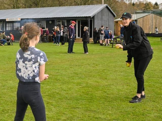 England cricket star Lydia Greenway will lead one of her masterclasses next month at Cropredy Cricket Club.