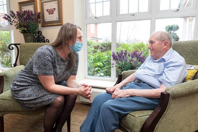 A new guide to dementia is launched by two Banbury care homes