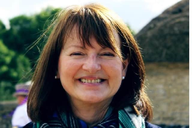 Leader Councillor Liz Leffman has said the rise had come about during “a very thorough benchmarking exercise” undertaken by the remuneration committee.