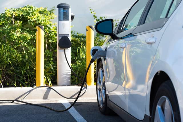 The report suggest encouraging tourist destination and supermarkets to install charging points (Photo: Shutterstock)