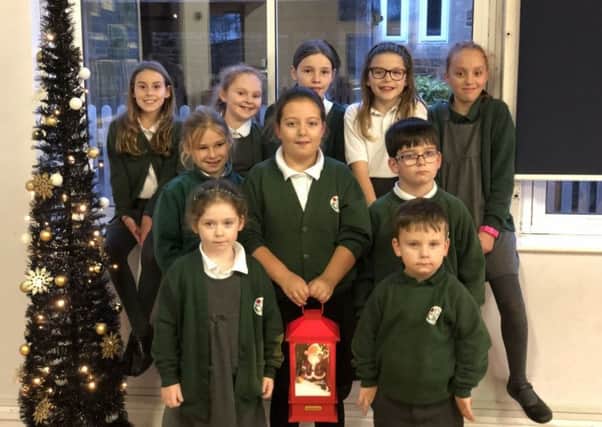 Middleton Cheney Primary Academy's living advent calendar will raise funds for the primary school NNL-181127-123817001