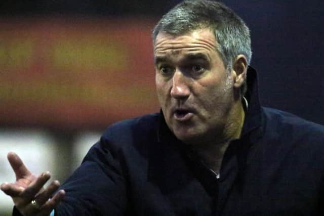 Banbury United manager Mike Ford saw his side's poor run on the road continue