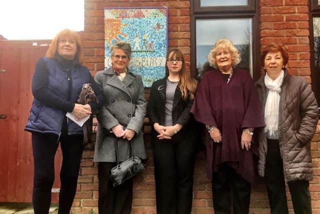 (L-R) Pamela Hawkins, Joyce McAdam, Cllr Hannah Banfield, Penelope White and Lee Groenewald are among those concerned about Tarmac's plans to work 24 hours a day NNL-181121-113816001
