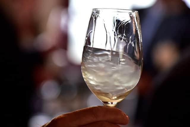 A glass of wine (Photo by GEORGES GOBET / AFP)        (Photo credit should read GEORGES GOBET/AFP/Getty Images) NNL-190105-111552001