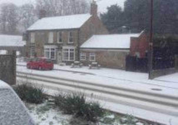 Snowy scenes on the A361 in Charwelton earlier today NNL-150129-162417001