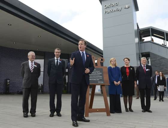 Victoria Prentis MP, pictured in the middle on the right, with Prime Minister David Cameron as he spoke at the new Oxford Parkway Station yesterday (Monday). NNL-151027-153445001