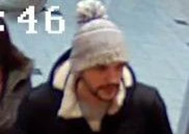 Police are appealing for witnesses after a man stole a white Sony Experia Z5 from the Vodafone store in Banbury. NNL-160218-153124001