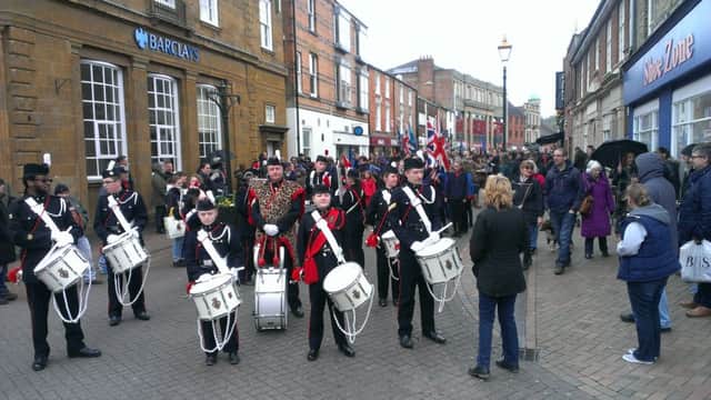 Banbury's St George's Day parade NNL-160425-103641001