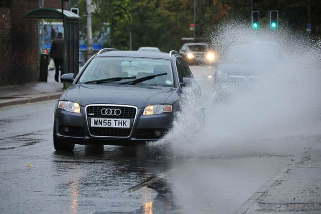 More wet weather prompts flood warning
