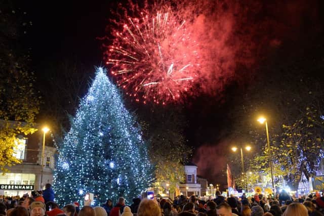 Banbury Xmas Lights switch-on 2016. Christmas tree lights and fireworks. NNL-161127-205047009